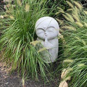 Meet your Posher, Marnie